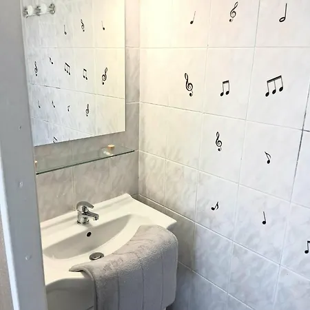 100 M Appartement